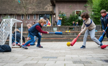 Illustratie bij SchoolPleinSport - International School Almere - Stedenwijk - 8 t/m 12 jaar